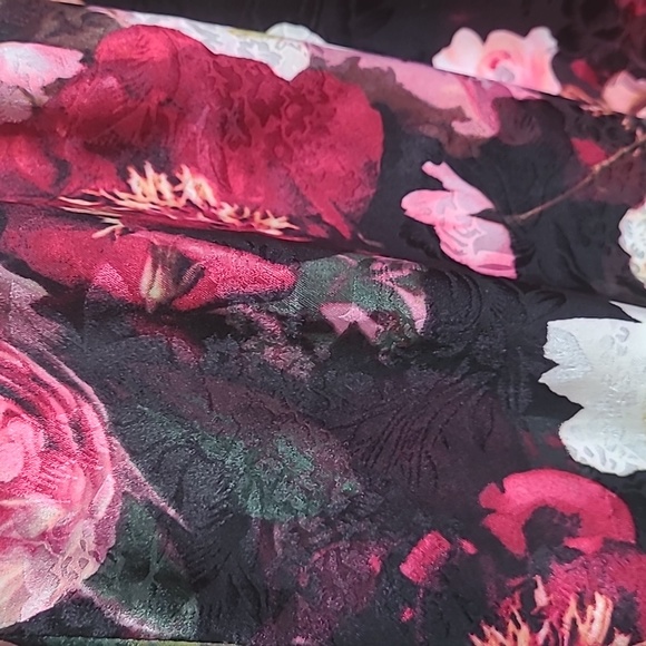 Floral Dress - Picture 5 of 8